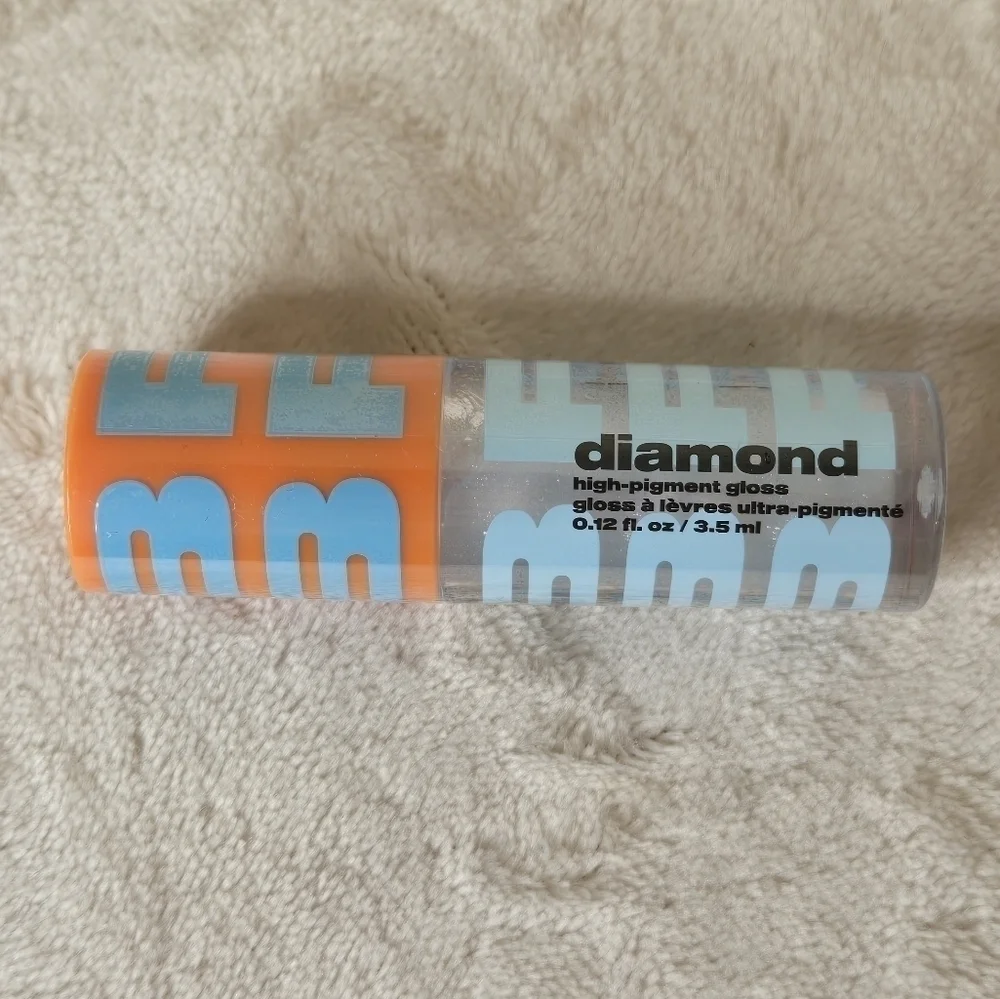 Beauty for Certain High-Pigment Gloss in Diamond